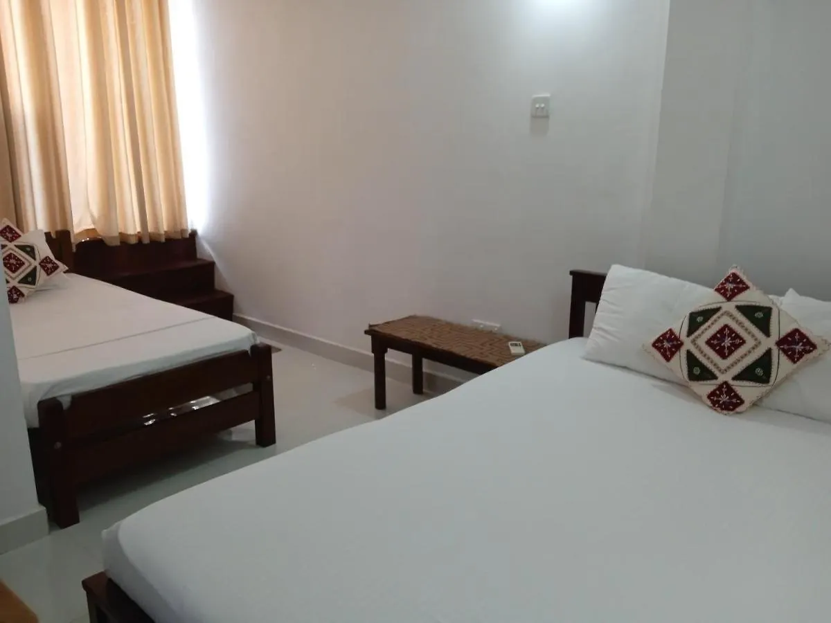 Alex Home Stay Канди Шри-Ланка